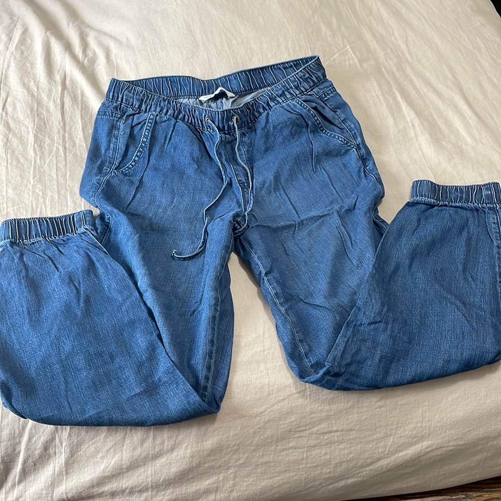 Nine West Denim jogger. NWOT.